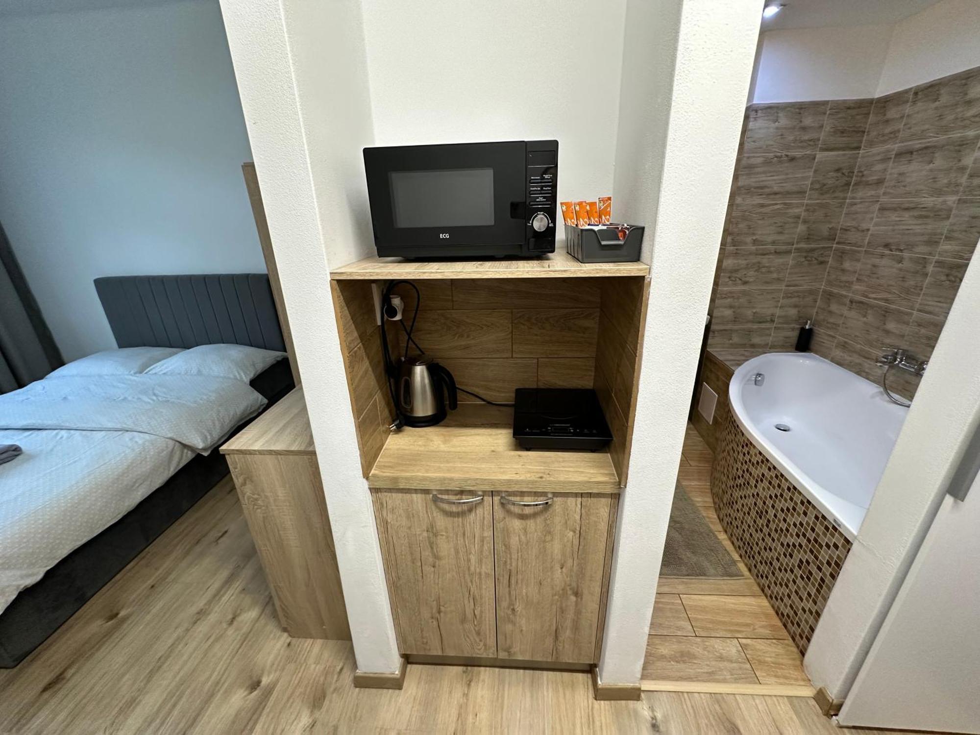 Apartman Bb-Centrum1 Банска-Бистрица Экстерьер фото